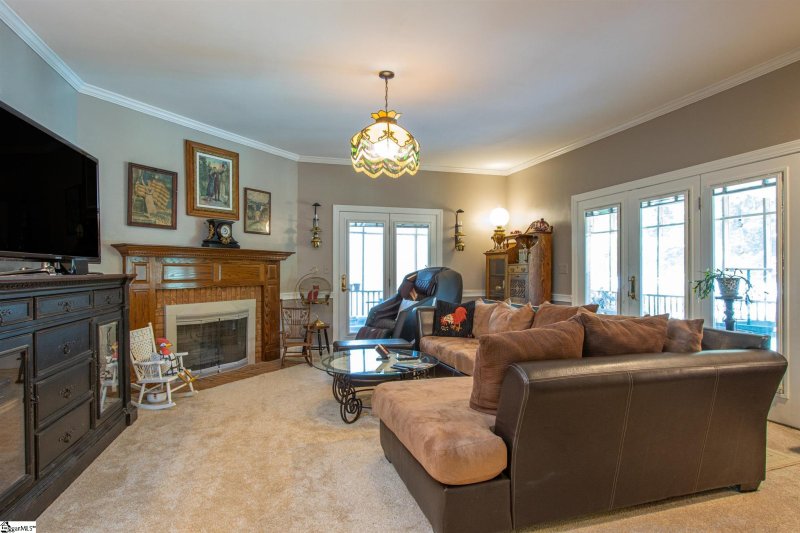 Property image 2 at 101 SHEFWOOD Drive, Easley, SC 29642