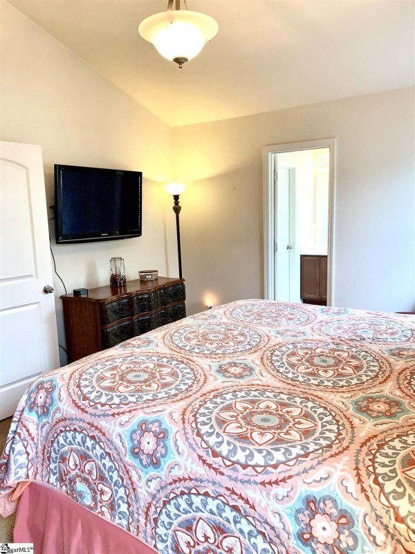 Property image 4 at 404 Artrage Court, Piedmont, SC 29673