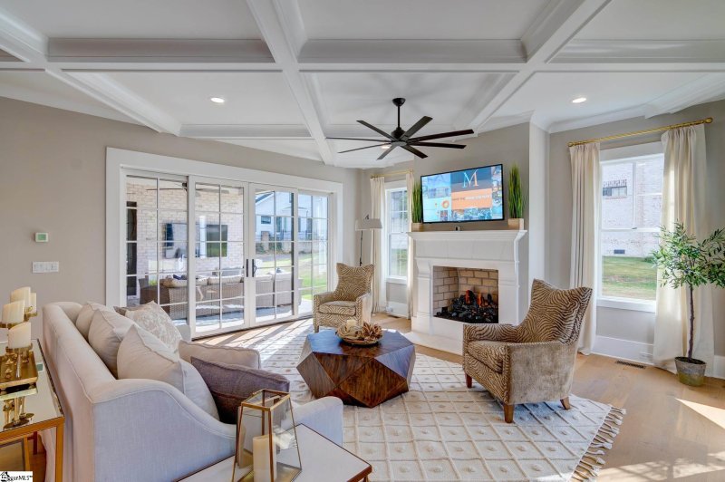 Property image 4 at 3 Augusta Walk Avenue, Greenville, SC 29605