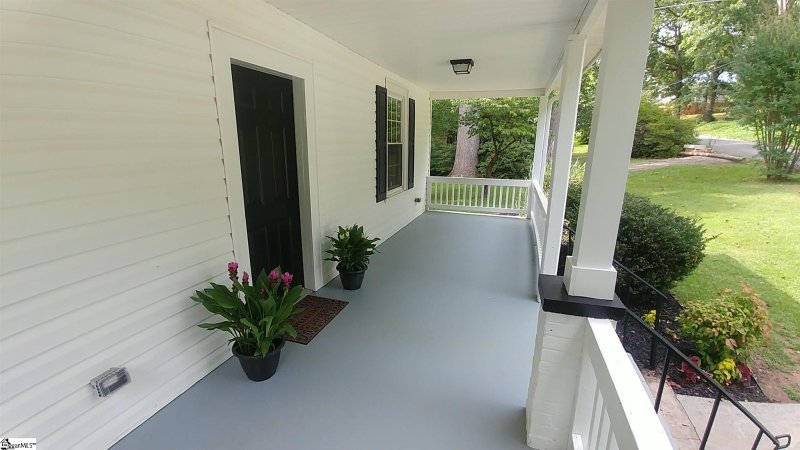 Property image 4 at 219 Mountain Crest Drive, Easley, SC 29640