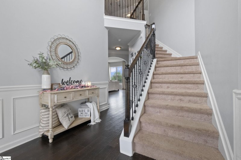 Property image 4 at 150 Deer Drive, Greenville, SC 29611