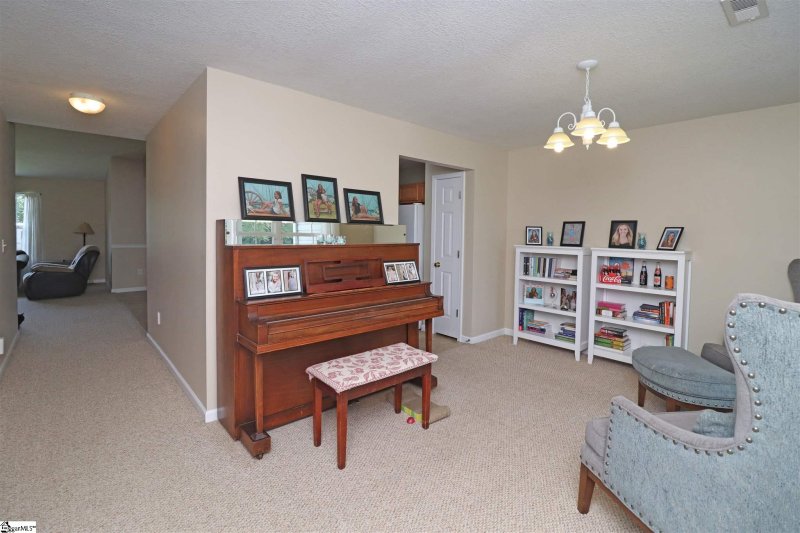 Property image 4 at 111 Kensett Drive, Williamston, SC 29697