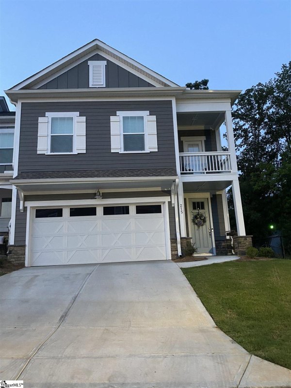 Property image 2 of 215 Wrightwood Lane in Rockbridge, Greer, SC 29650