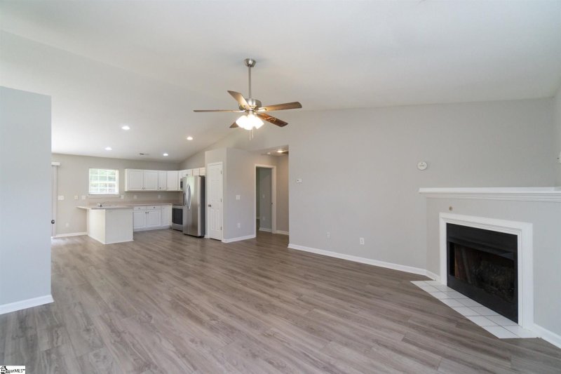 Property image 5 at 306 Yukon Drive, Greenville, SC 29605-6094