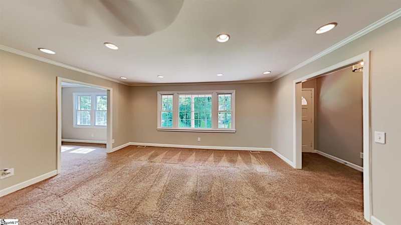 Property image 2 at 200 Elmhurst Road, Greenville, SC 29611