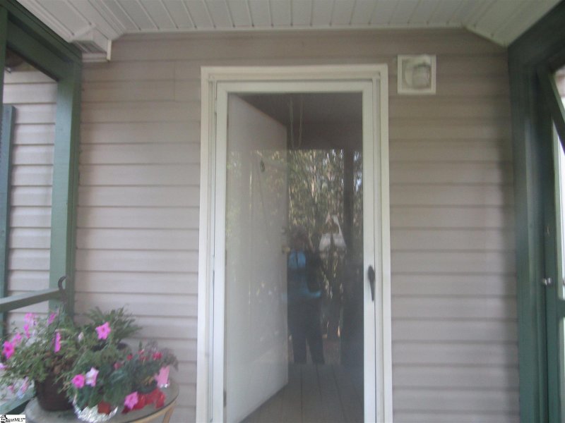 Property image 3 at 3 Militia Court, Simpsonville, SC 29680