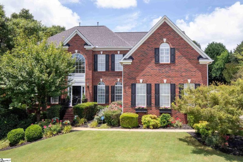 105 Pepperwood Drive