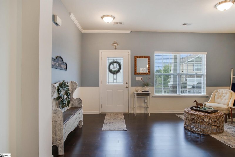 Property image 3 at 428 Graypointe Drive, Greer, SC 29650