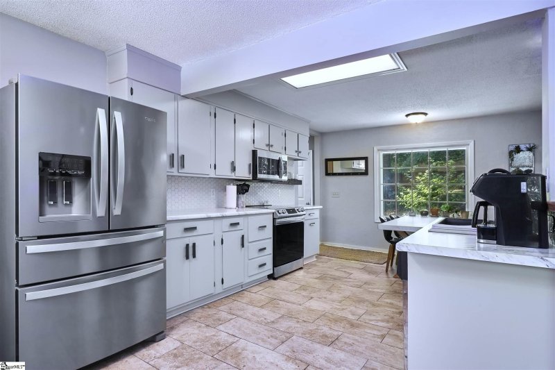 Property image 5 at 19 Riverview Drive, Greenville, SC 29611