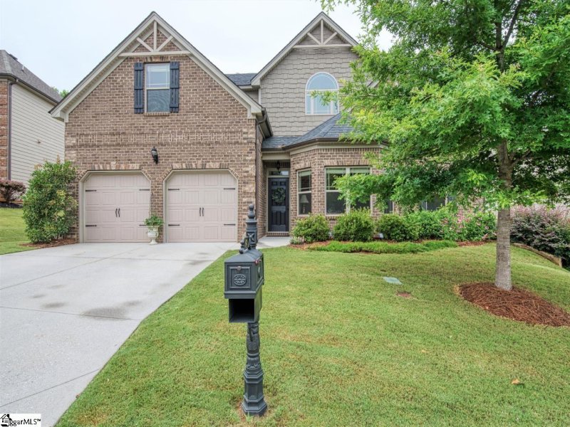 18 Lazy Willow Drive