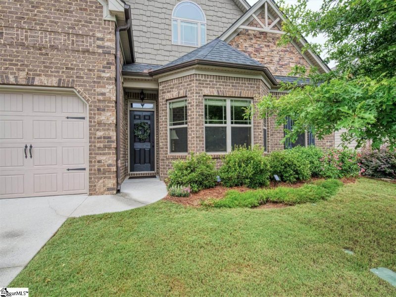 Property image 3 at 18 Lazy Willow Drive, Simpsonville, SC 29680