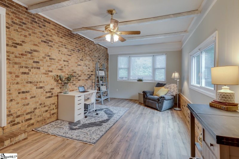 Property image 3 at 112 Eisenhower Street, Easley, SC 29642