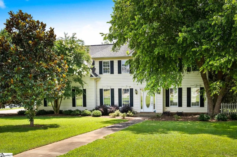 Property image 2 at 504 Laurens Drive, Anderson, SC 29621