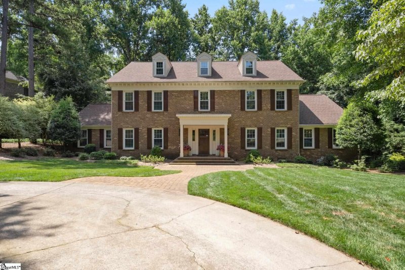 Property image 2 at 39 Collins Ridge Drive, Greenville, SC 29607