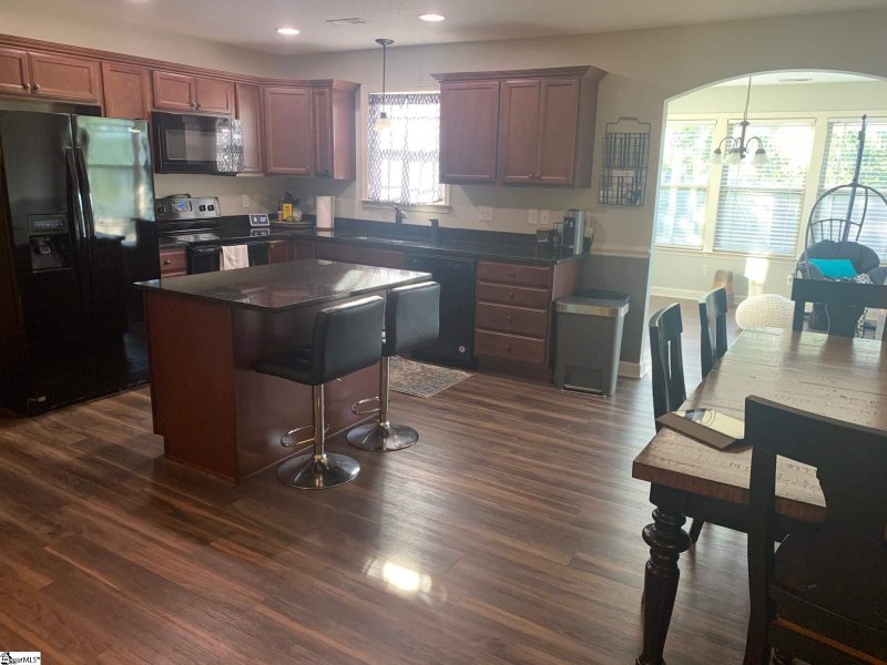 Property image 4 at 219 Reedy River Court, Roebuck, SC 29376-3371