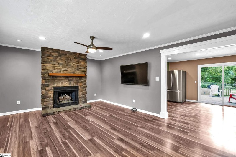 Property image 3 at 115 Kennedy Street, Easley, SC 29642