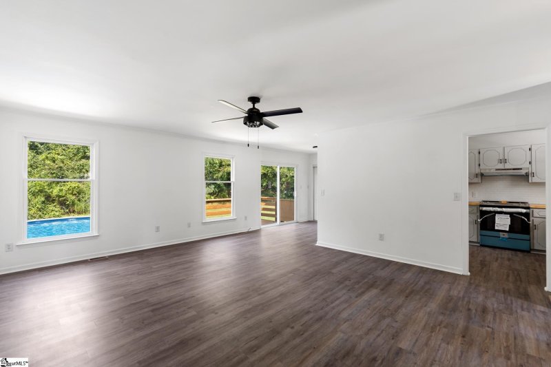 Property image 5 at 19 Earline Drive, Taylors, SC 29687