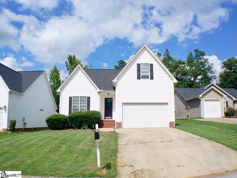 Property image 2 at 107 Ketchitan Court, Greenville, SC 29605