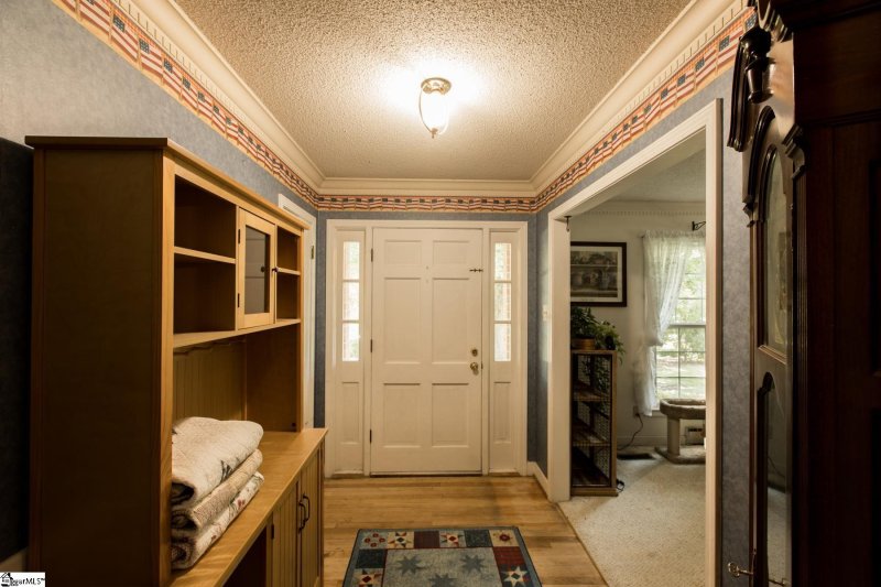 Property image 5 at 3 Vaille Drive, Taylors, SC 29687