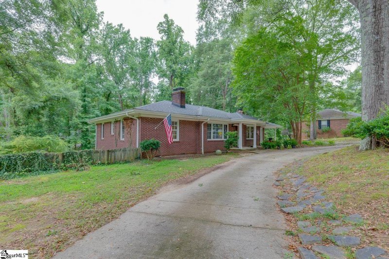 Property image 2 at 113 Wilbon Circle, Simpsonville, SC 29681