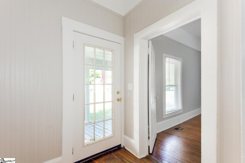 Property image 4 at 525 N Fairview Avenue, Spartanburg, SC 29303