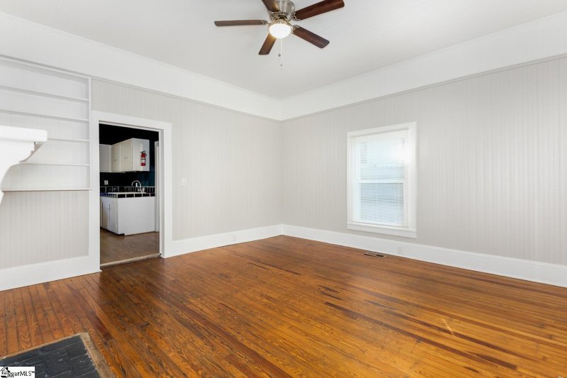 Property image 5 at 525 N Fairview Avenue, Spartanburg, SC 29303