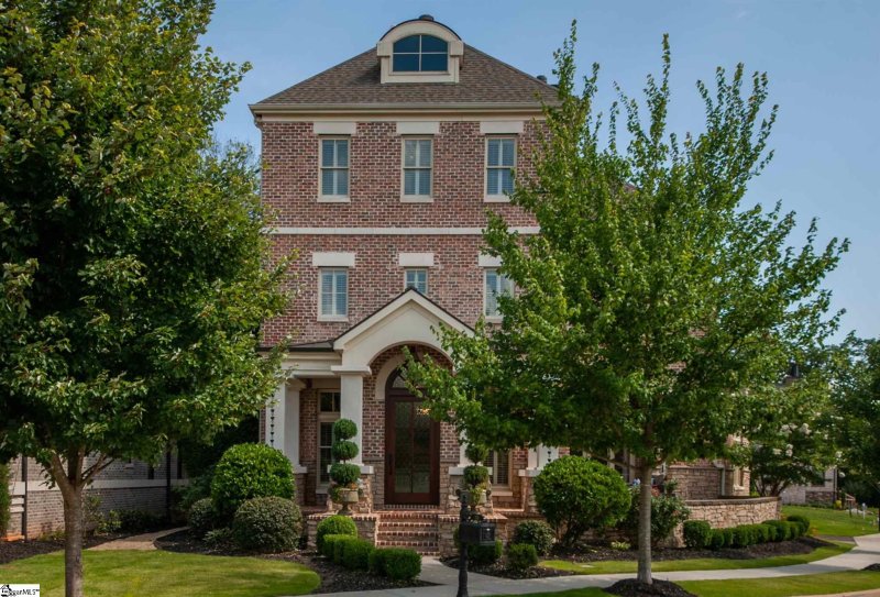 Property image 2 at 15 Augusta Walk Avenue, Greenville, SC 29605