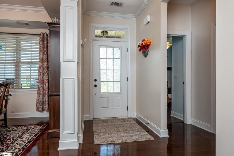 Property image 2 at 5 Penrith Court, Simpsonville, SC 29681