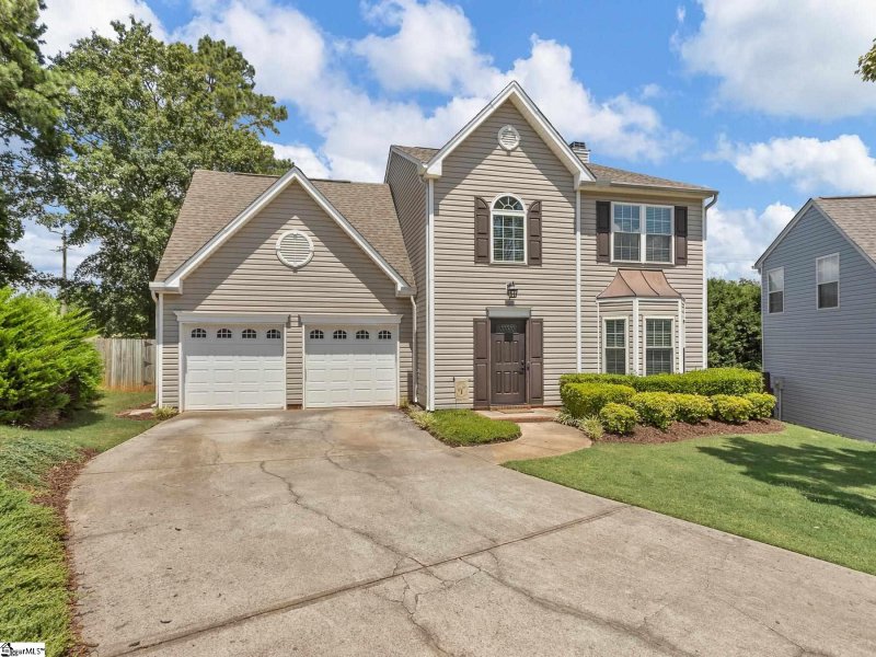 Property image 3 at 230 Clay Thorn Court, Greer, SC 29651