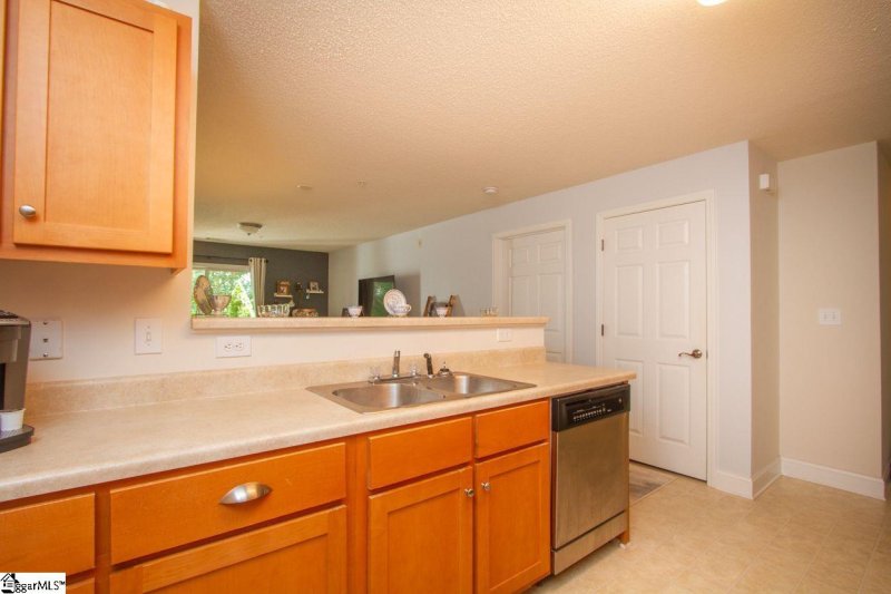 Property image 5 at 212 Lookover Drive, Anderson, SC 29621