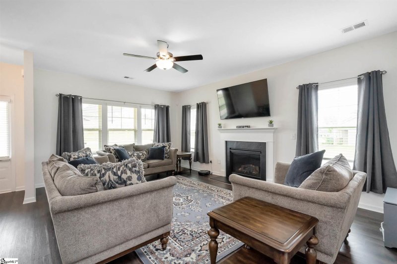 Property image 4 at 424 Majestic View Court, Inman, SC 29349
