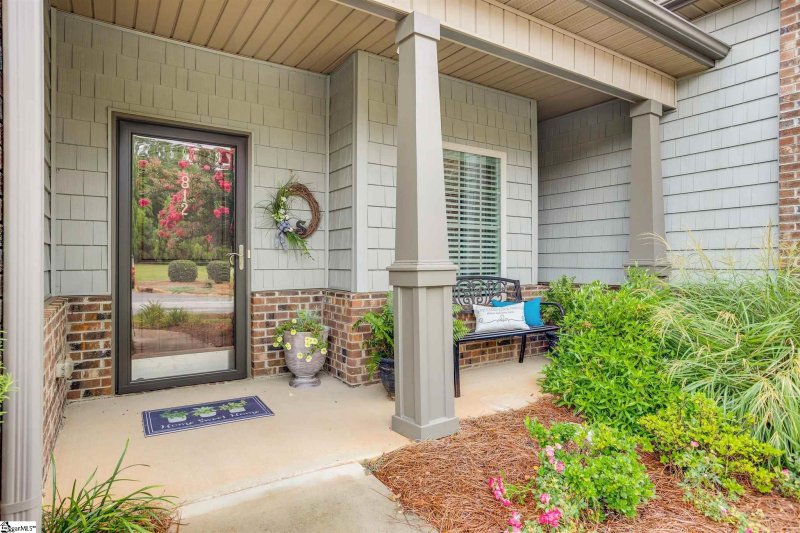 Property image 3 at 812 Asheton Commons Lane, Simpsonville, SC 29681