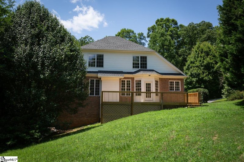 Property image 5 at 136 Club View Drive, Greenville, SC 29609