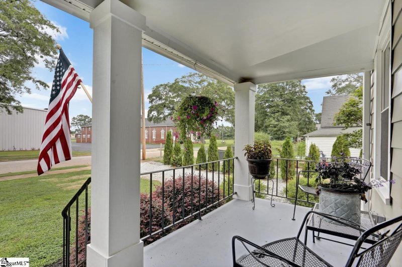 Property image 3 at 101 Bud Street, Greenville, SC 29617