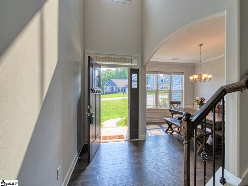 Property image 3 at 513 Turning Leaf Lane, Greer, SC 29651