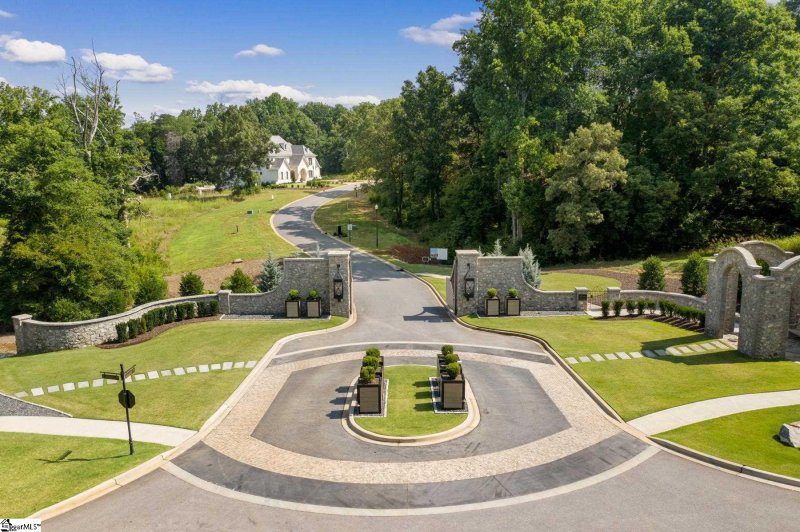 Property image 5 at 566 Adaliz Way, Greer, SC 29650