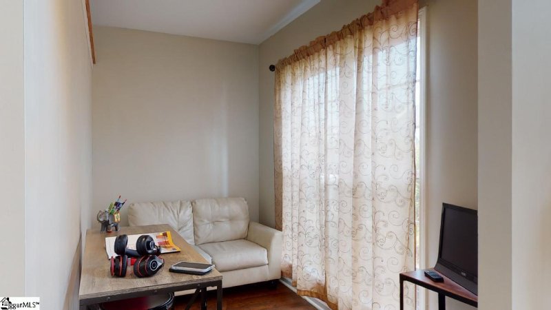 Property image 3 at 6 Collier Lane, Greer, SC 29650