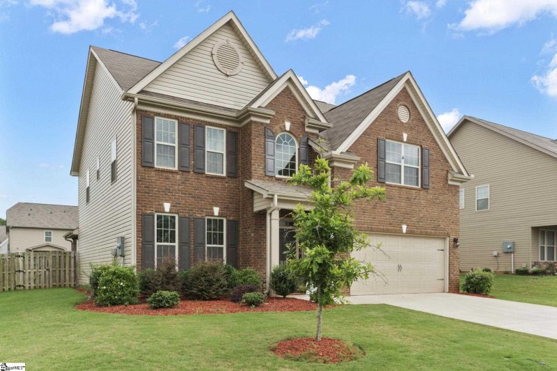 Property image 2 at 214 E Fair Haven Lane, Lyman, SC 29365