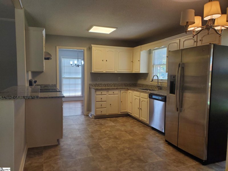 Property image 5 at 5141 Raintree Lane, Greenville, SC 29615