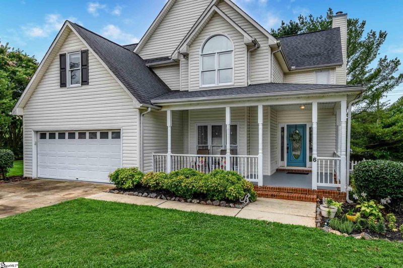 Property image 2 at 6 Armor Court, Simpsonville, SC 29681