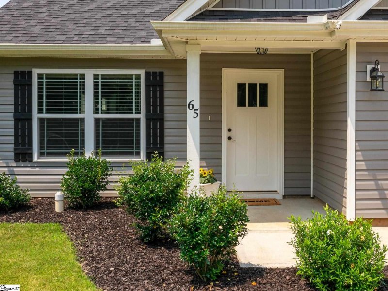 Property image 2 at 65 Pine Drive, Taylors, SC 29687