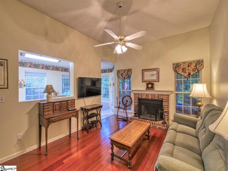 Property image 2 at 404 Windy Meadow Way, Simpsonville, SC 29680