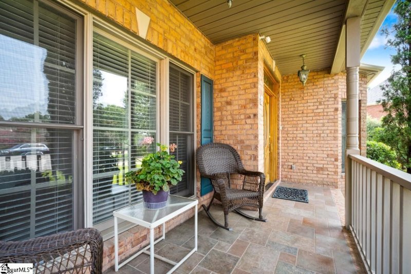 Property image 3 at 4 Lafay Way, Greer, SC 29650