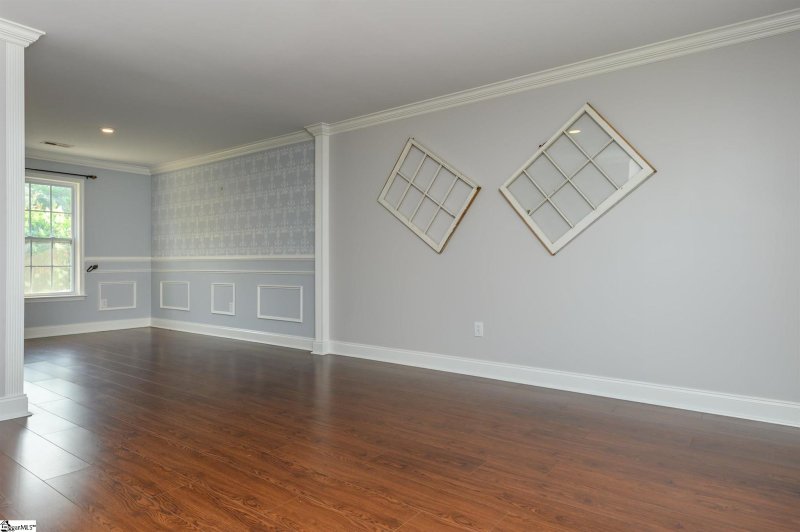 Property image 2 at 204 Greenport Way, Greenville, SC 29607