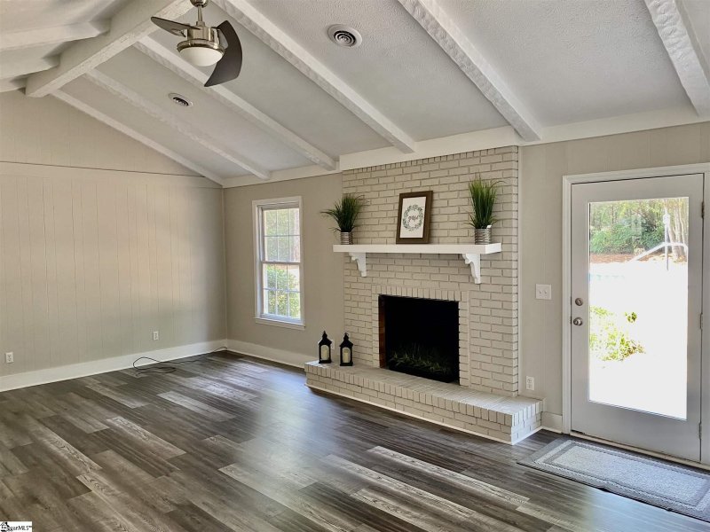 Property image 3 at 306 HARNESS Trail, Simpsonville, SC 29681