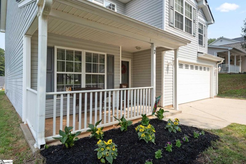 Property image 2 at 7 Jessica Way, Greer, SC 29651