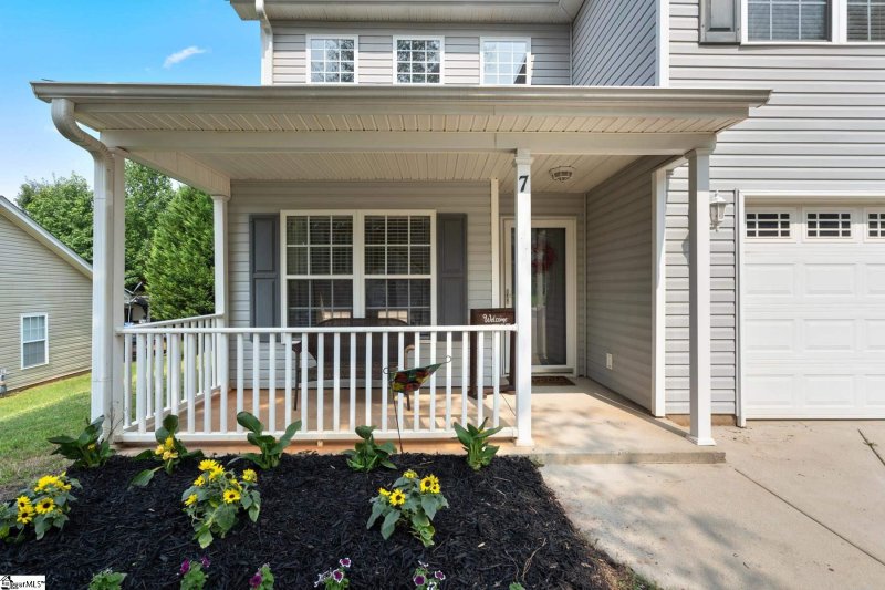 Property image 3 at 7 Jessica Way, Greer, SC 29651