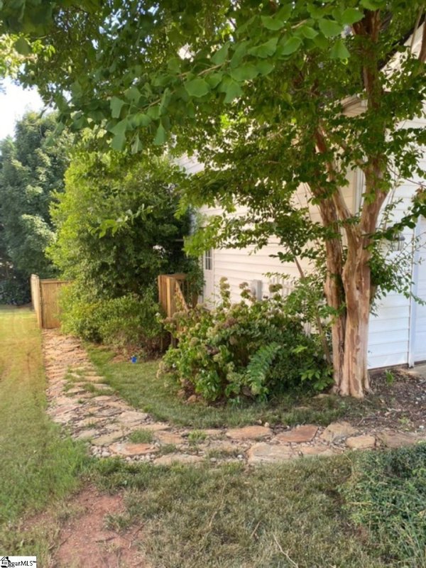 Property image 3 at 7 Belmont Stakes Way, Greenville, SC 29615