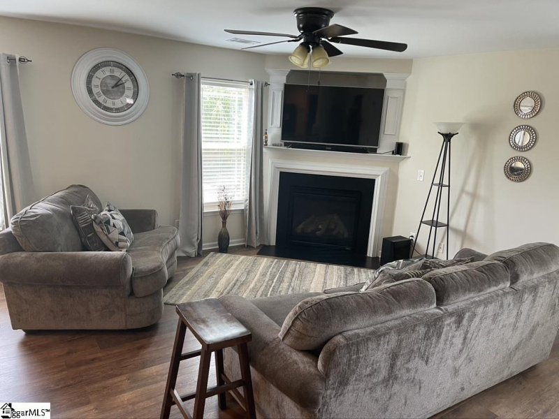 Property image 4 at 404 Norwell Lane, Greenville, SC 29605