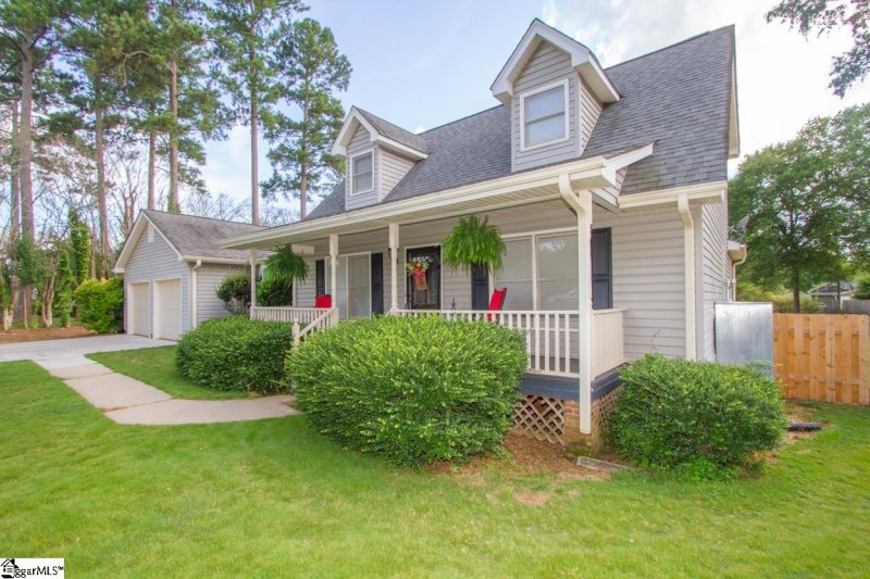 Property image 2 at 208 Bristol Court, Anderson, SC 29625